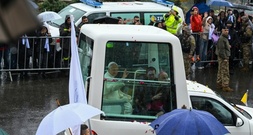 Papst Leo XIV. betet im Libanon für Frieden im Nahen Osten