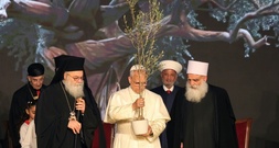 Papst ruft Religions-Vertreter im Libanon zu Toleranz und Gewaltfreiheit auf