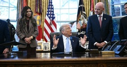 Trump am Freitag bei Fifa-Auslosung: Spekulationen über