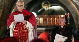 Papst Leo XIV. feiert zum Abschluss von Libanon-Besuch Freiluft-Messe in Beirut