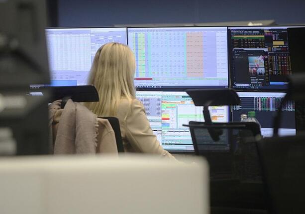 Bild vergrößern: Dax lässt geringfügig nach - Gegenwind aus den USA