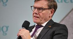 Verhandlungen: Wadephul pocht auf Entscheidungshoheit der Ukraine