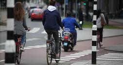 ADAC will verpflichtende Türwarnsysteme gegen 