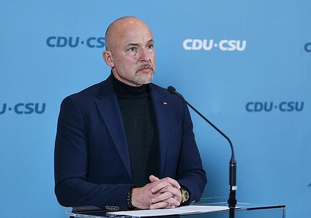 Bild vergrößern: CSU-Landesgruppenchef pocht auf eigene Mehrheit beim Rentenpaket