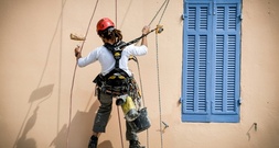 Reparaturen in Zeiten von Handwerkermangel: BGH prüft Pflicht für mehrere Angebote