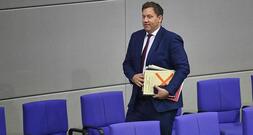 Klingbeil bringt Riester-Reform auf den Weg