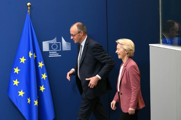 Bild vergrößern: Russische Vermögen: Merz und von der Leyen zu Gespräch bei Belgiens Premier de Wever