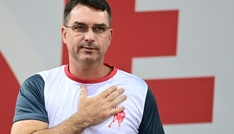 Brasiliens Ex-Präsident Bolsonaro soll Sohn Flávio zu politischem Erben ernannt haben