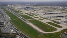 Kofferraub am Flughafen London-Heathrow: Mehr als 20 Verletzte und Verkehrschaos