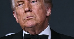 Trump stellt geplante Übernahme von Warner Bros durch Netflix infrage