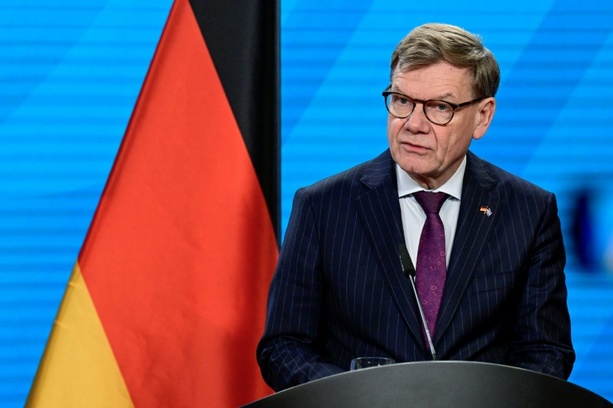 Bild vergrößern: Bundesaußenminister Wadephul zu Gesprächen in China