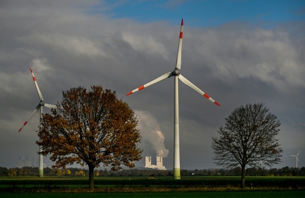 Bild vergrößern: Anteil der Erneuerbaren an der Stromproduktion im dritten Quartal bei 64 Prozent