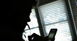 Schlag gegen Internetkriminalität: 3500 von Betrügern genutzte Rufnummern abgeschaltet