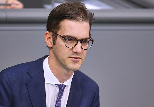 Bild vergrößern: CSU-Gesundheitspolitiker rechnet mit Erhöhung der Zusatzbeiträge