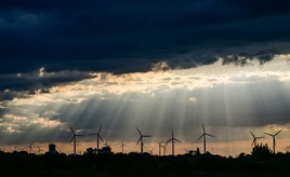 Vorläufige Berechnung: Erneuerbare decken 2025 rund 56 Prozent des Stromverbrauchs