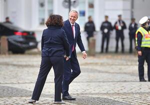 Neuer Großauftrag für Meyer-Werft - Wulff soll Streit schlichten