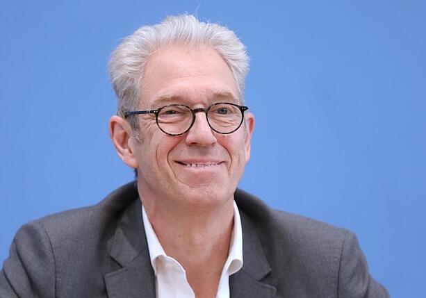 Bild vergrößern: Kassenärzte wollen Praxisgebühr und Erhöhung der Tabaksteuer