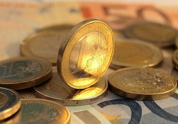 Bild vergrößern: Neue Berechnungen: Sozialabgaben steigen noch stärker als erwartet