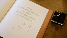 Selenskyj besucht Bundestag - Empfang bei Klöckner