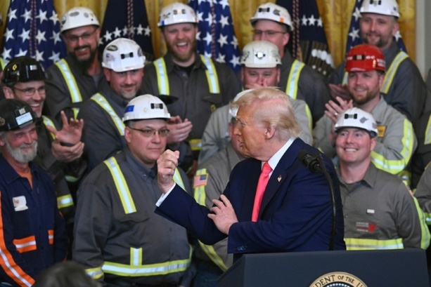 Bild vergr&ouml;&szlig;ern: Energieagentur: Weltweiter Verbrauch von Kohle 2025 erneut gestiegen