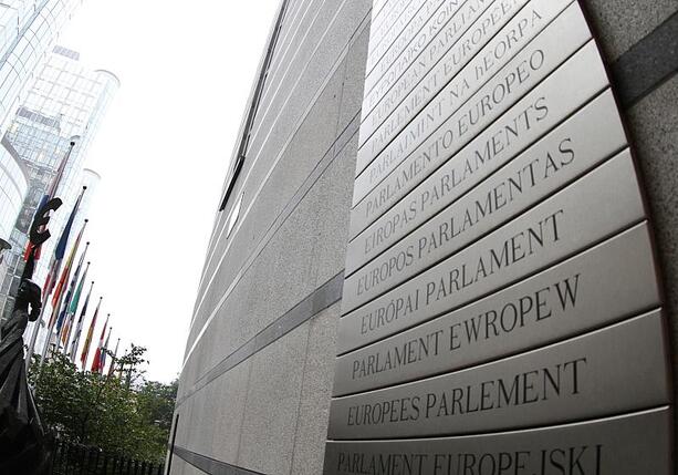 Bild vergr&ouml;&szlig;ern: Streit im EU-Parlament über Ausschuss-Reise in die Ukraine