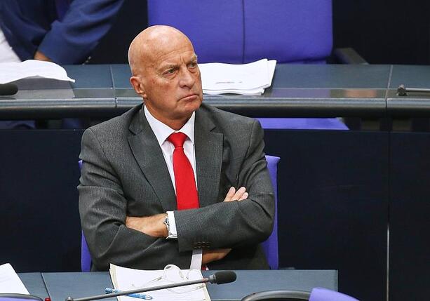 Bild vergr&ouml;&szlig;ern: AfD-Abgeordneter soll nach Höcke-Kritik diszipliniert werden