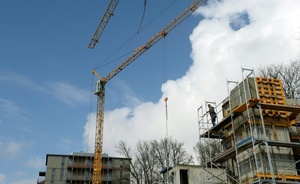 Positiver Trend bei Baugenehmigungen hält an - Bedarf aber weiter groß