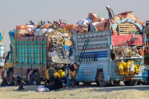 Dobrindt: 535 Afghanen mit Aufnahmezusage kommen bis Jahresende nach Deutschland