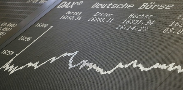 Bild vergr&ouml;&szlig;ern: Regeln für Finanzberater: EU-Einigung soll Kleinanleger schützen