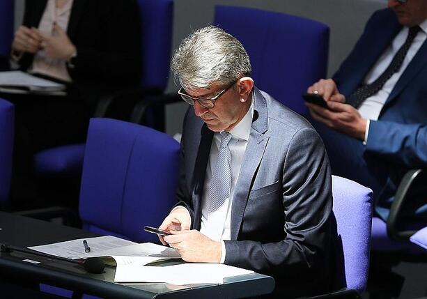 Bild vergr&ouml;&szlig;ern: Rätselraten umd Weimer-Treuhänder