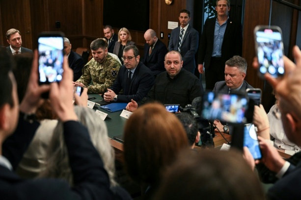 Bild vergr&ouml;&szlig;ern: Treffen zwischen Vertretern der USA, Europas und der Ukraine am Freitag