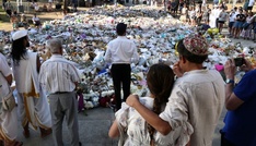 Australien gedenkt der Opfer des Anschlags vom Bondi Beach mit Schweigeminute