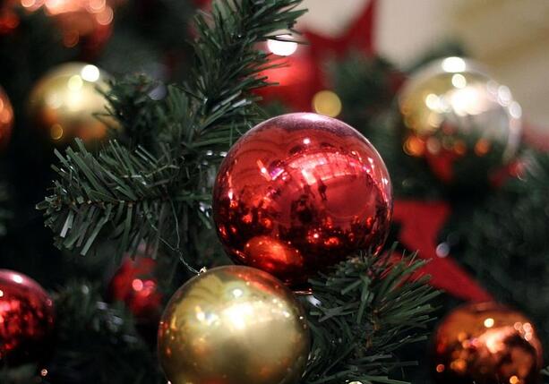 Bild vergr&ouml;&szlig;ern: Mehrheit will sich zu Weihnachten nicht mit KI beschäftigen