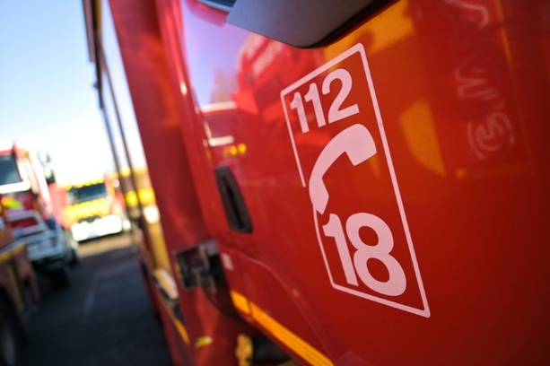 Bild vergr&ouml;&szlig;ern: Vier Schwerverletzte durch Explosion in Haus in Pariser Vorstadt