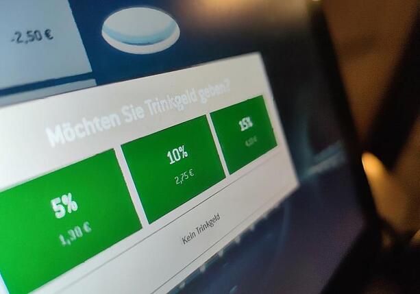 Bild vergr&ouml;&szlig;ern: Dehoga lehnt verpflichtende Möglichkeit zur Kartenzahlung ab