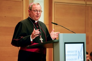 Bischof Bätzing warnt vor zunehmender gesellschaftlicher Abschottung