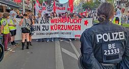 Chef von Verteidigungsausschuss rechnet mit baldiger Wehrpflicht