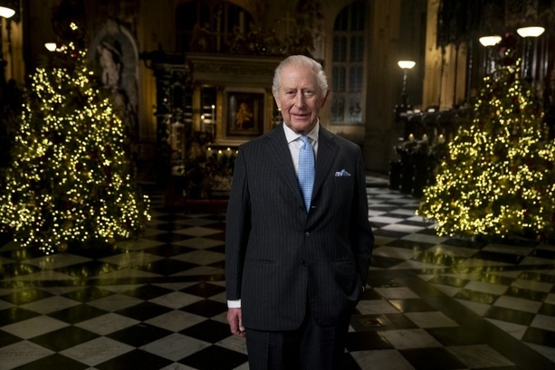 Bild vergr&ouml;&szlig;ern: Britischer König Charles III. ruft in Weihnachtsbotschaft zu mehr Mitgefühl auf