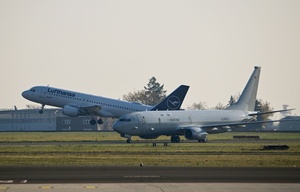Sinkende Luftverkehrsteuer: Schnieder dämpft Hoffnung auf fallende Ticketpreise