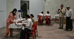 Erste Runde der Parlamentswahl in Myanmar beginnt