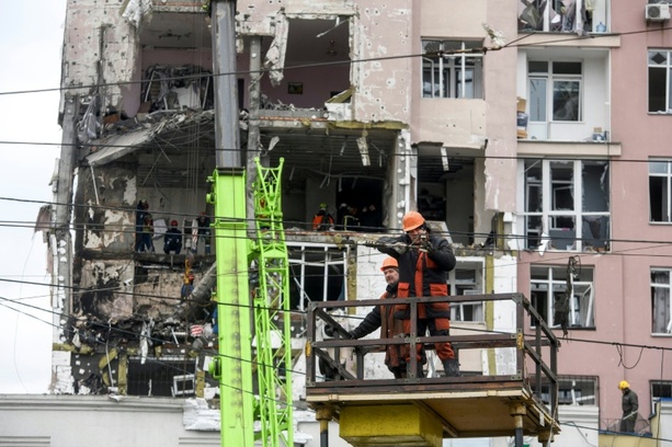 Bild vergr&ouml;&szlig;ern: Vor Selenskyjs Treffen mit Trump: Merz bekräftigt Rückendeckung der Europäer