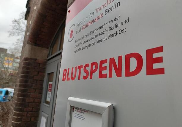 Bild vergr&ouml;&szlig;ern: Rotes Kreuz ruft zum Jahreswechsel zur Blutspende auf