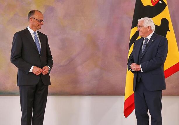 Bild vergr&ouml;&szlig;ern: Merz kommt doch zum Neujahrsempfang des Bundespräsidenten