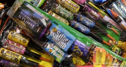 Diebe plündern in mehreren Fällen Container mit Böllern - tausende Euro Schaden