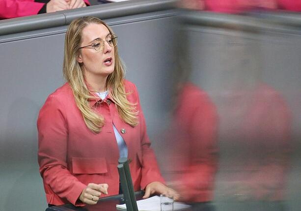 Bild vergr&ouml;&szlig;ern: Grüne werfen Regierung Rückschritte beim Klimaschutz vor