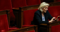 Le Pen nimmt an Brigitte Bardots Beerdigung teil - Macron kommt nicht