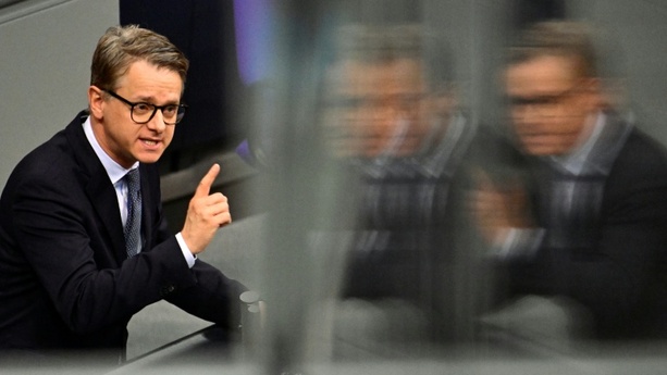 Bild vergr&ouml;&szlig;ern: Linnemann fordert schnelle Aburteilung von Silvester-Straftätern