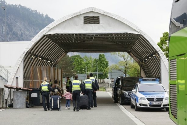 Bild vergr&ouml;&szlig;ern: Über 24.000 Zurückweisungen an deutschen Grenzen seit verschärften Kontrollen