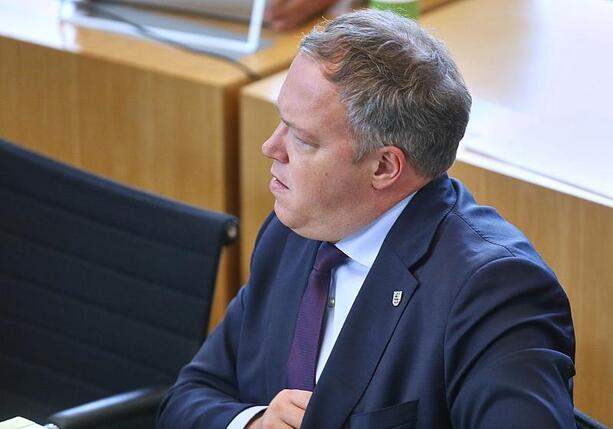 Bild vergr&ouml;&szlig;ern: Voigt mahnt schnellere Umsetzung politischer Vorhaben im Bund an