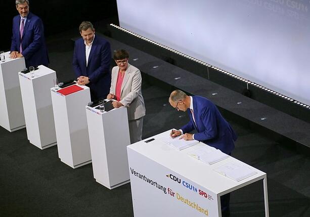 Bild vergr&ouml;&szlig;ern: Koalitionsvertrag 2.0: SPD zurückhaltend gegenüber CDU-Vorschlag